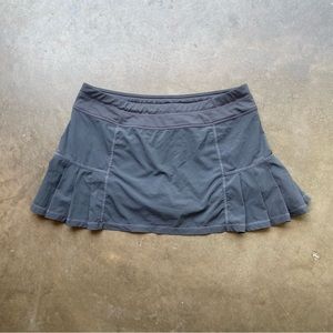 Grey Athleta Warrior Skirt